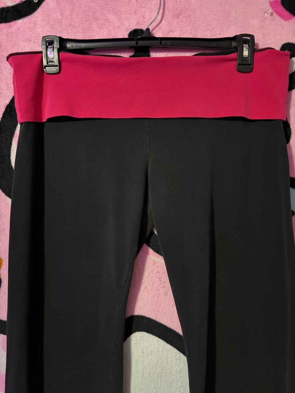 Victoria’s secret Fold over flare yoga pants - Picture 4 of 7